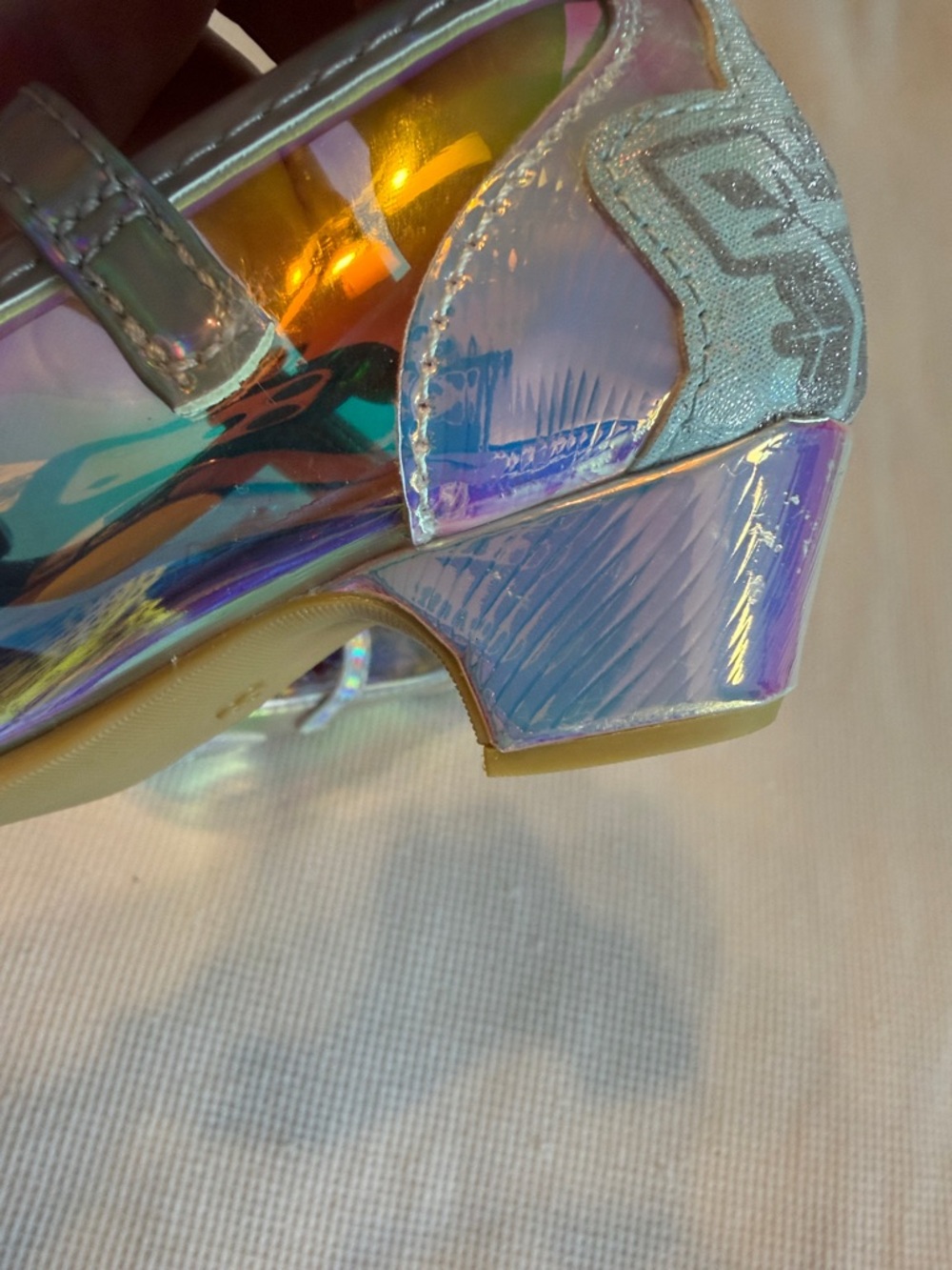 Disney Iridescent Silver Frozen Mary Jane Shoes with Bow Size 8 Kids - Picture 12 of 15